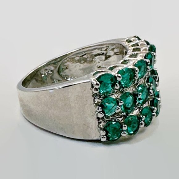 Green Ring, Wide, Faux Chrome Diopside, CZs, Sterling Silver, Vintage, Cluster - Picture 3 of 5